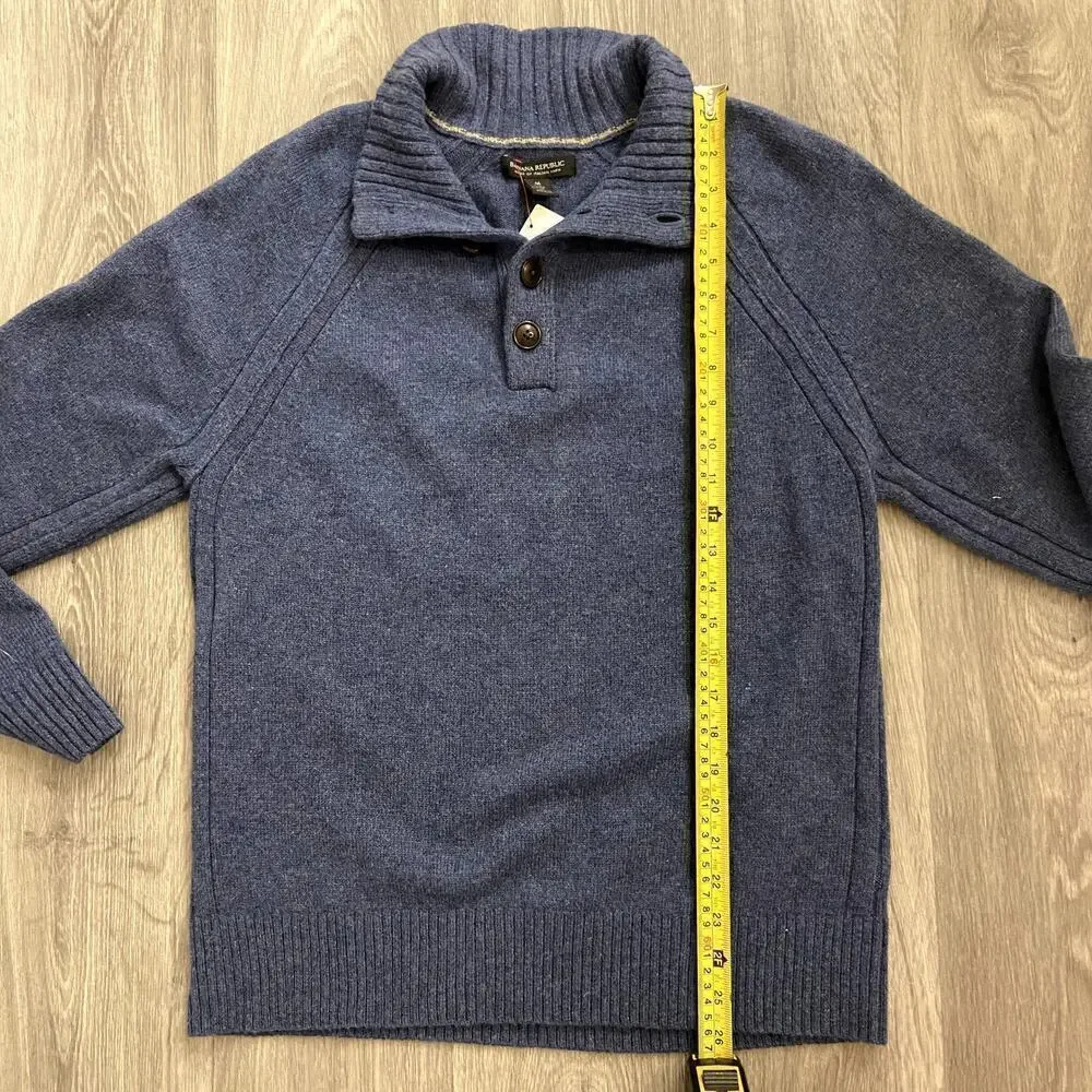 Banana Republic Men's Italian Yarn Sweater Size Medium